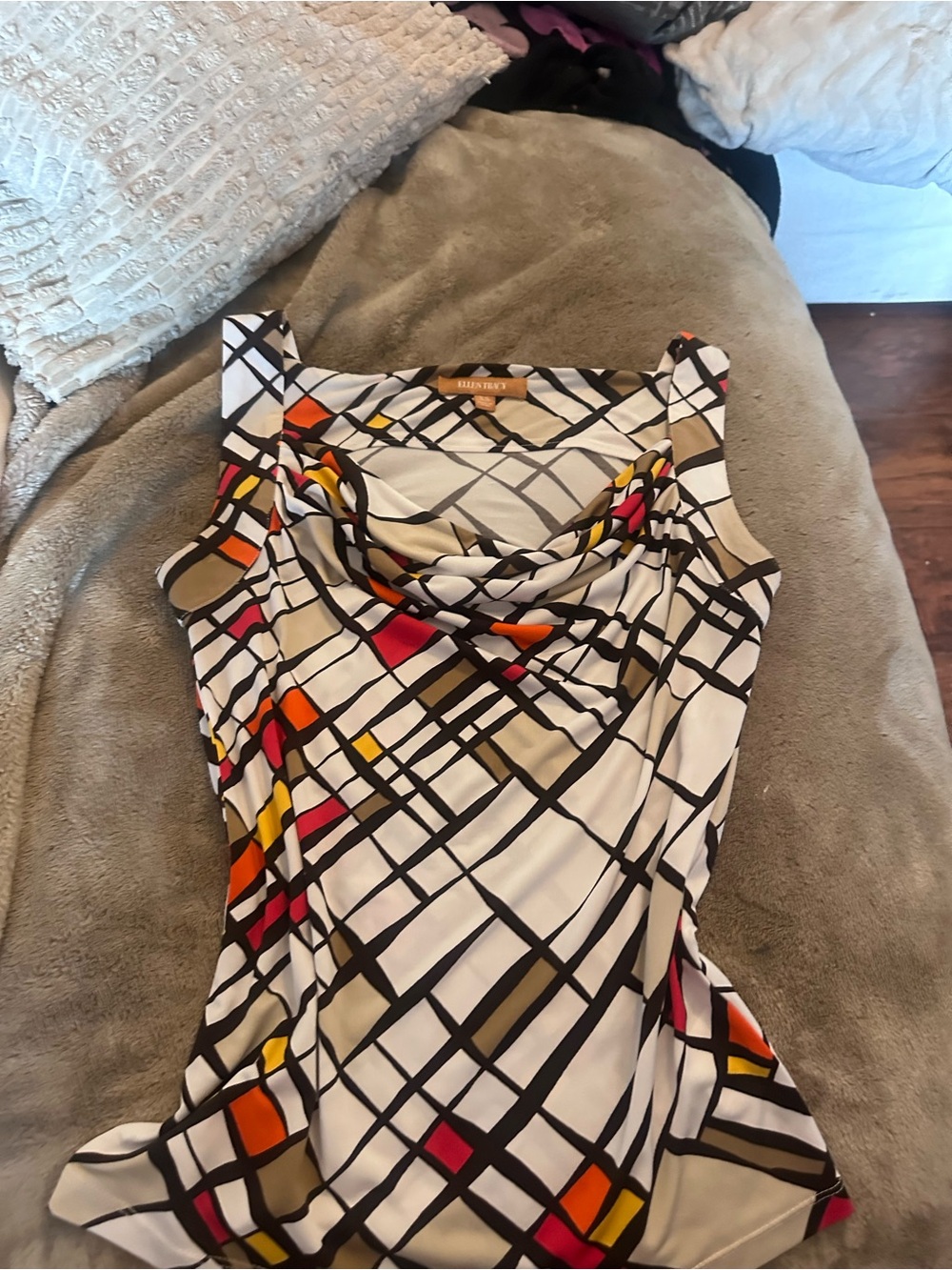 Vintage multicolored patterned top